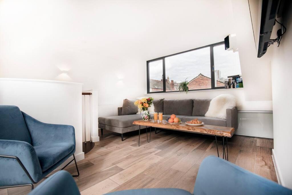 City Superhost: Luxury Deansgate Townhouse 맨체스터 외부 사진