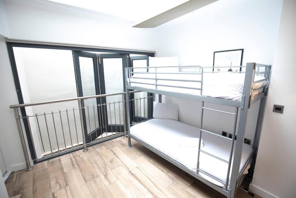 City Superhost: Luxury Deansgate Townhouse 맨체스터 외부 사진